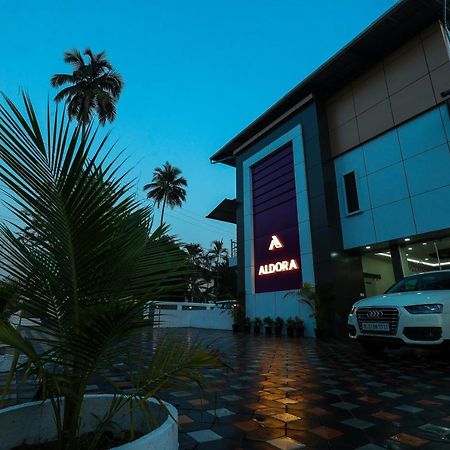 Aldora Airport Residency Hotel Nedumbassery Exterior photo