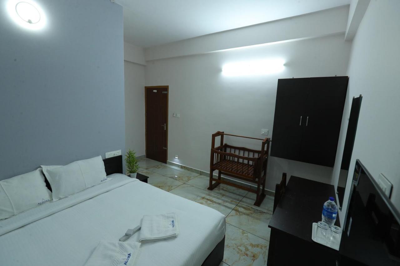 Aldora Airport Residency Hotel Nedumbassery Exterior photo