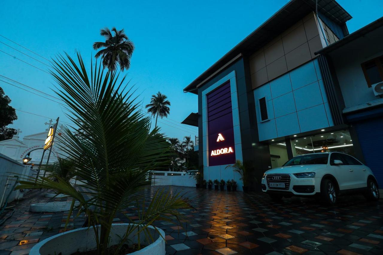 Aldora Airport Residency Hotel Nedumbassery Exterior photo
