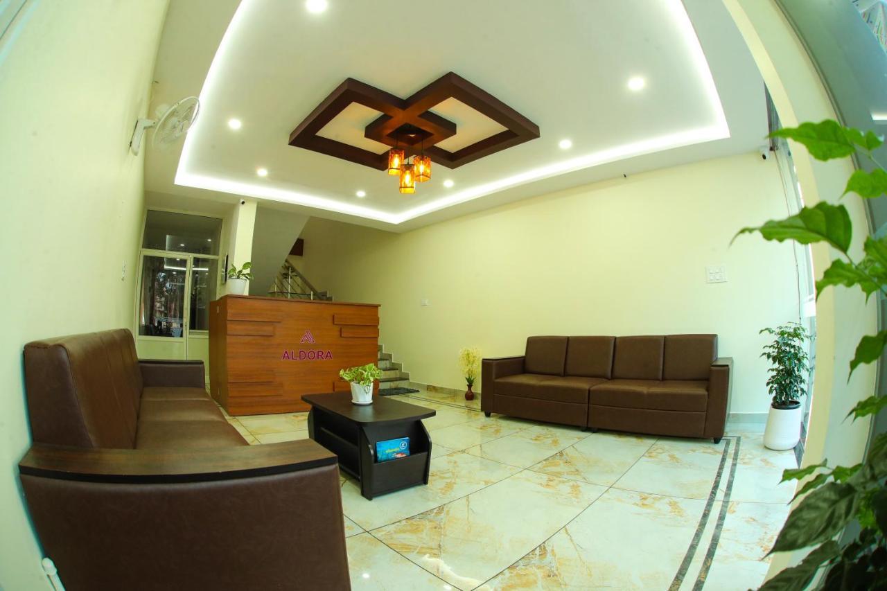 Aldora Airport Residency Hotel Nedumbassery Exterior photo